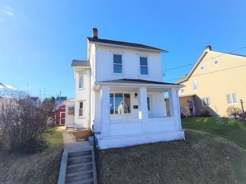 148 3rd St, Ironton, PA 18037-1102
