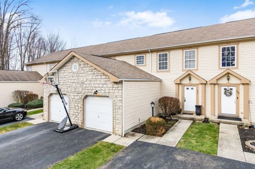 940 Sara Ct, Pataskala, OH 43062-7060