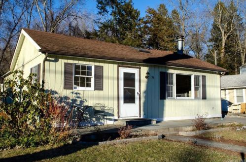 36 Floradan Rd, Tompkins Corners NY  10579-3032 exterior