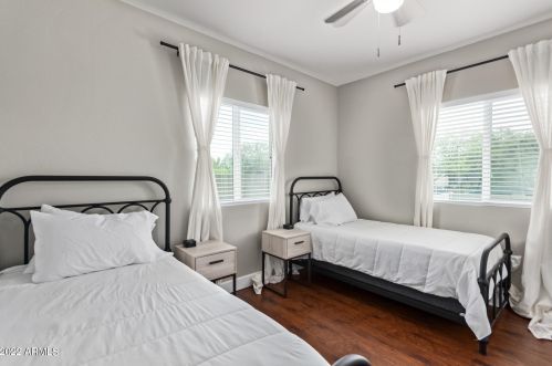 406 12th St, Phoenix AZ  85006-3405 exterior