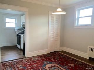 29 Devonia Ave, Mount Vernon NY  10552-1006 exterior