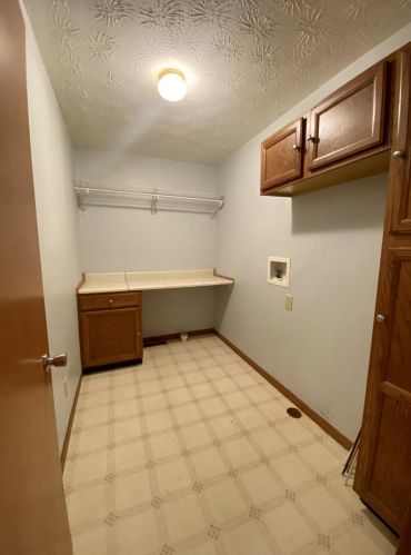 8441 Dunham Rd, Mount Vernon OH  43050-8572 exterior