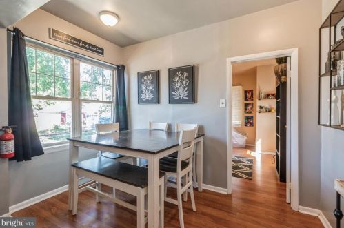 239 Chestnut St, West Deptford NJ  08093-1307 exterior