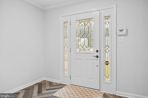 17 Hillside Ln, Berlin Boro NJ  08009-1703 exterior