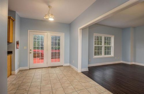 230 Northridge Dr, Miami OH  45056-8867 exterior