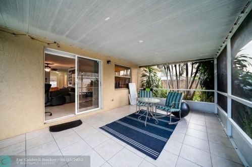 10100 Boynton Pl Cir, Boynton Beach FL  33437-2612 exterior