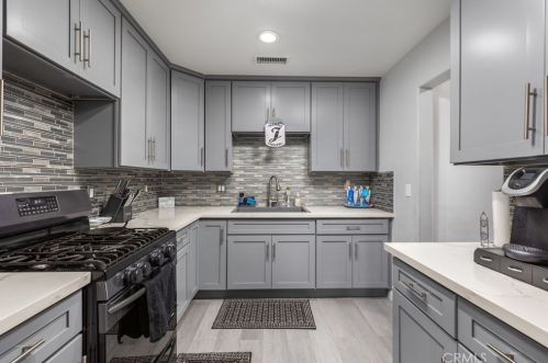 548 Tiajuana St, San Bernardino CA  92411-2528 exterior