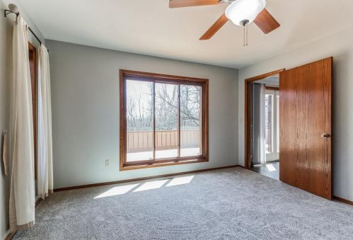 609 Orchard Ridge Rd, Dodgeville WI  53533-2002 exterior