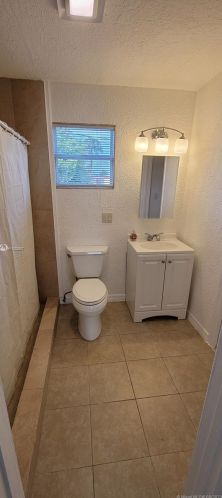 102 Alabama Rd, Lehigh Acres FL  33936-7105 exterior