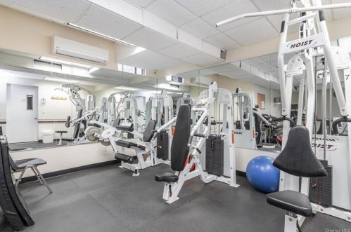 1255 North Ave, New Rochelle NY  10804-2605 exterior