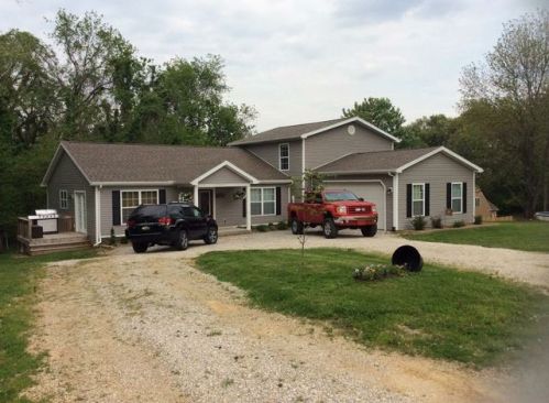 8507 Tscharner Rd, Henderson, KY 42420-8927