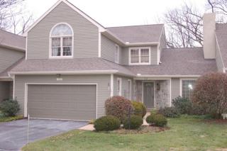 70 Deer Ford Dr, Lancaster, PA 17601-5673