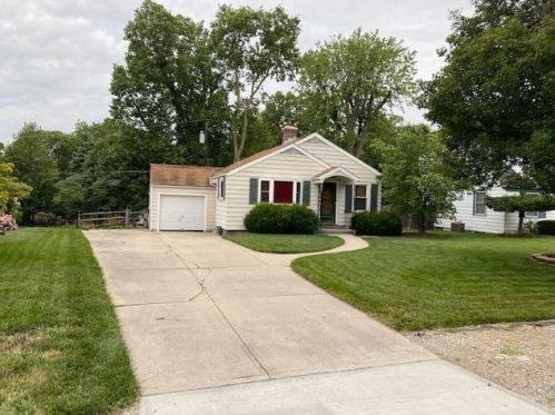 333 Conova Dr, Liberty Township, OH 45050