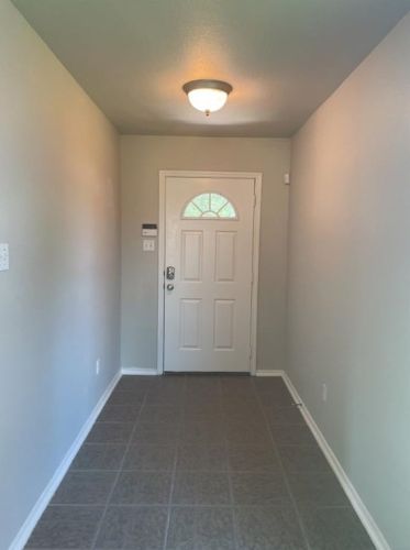 91 Jan Ln, Georgetown TX  78626-8107 exterior