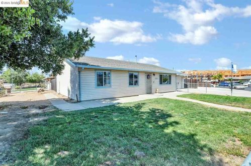 1751 Edgewood Dr, Oakley, CA 94561-1928