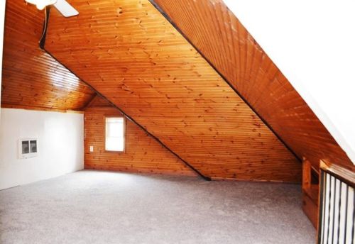 429 Ohio Ave, Glassport, PA 15045-1428