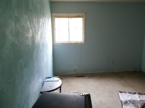 30 Paige Dr, Coventry RI 02816-8931 exterior