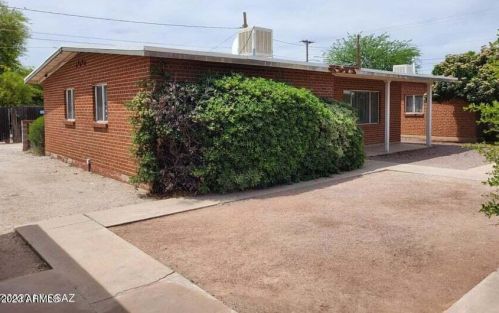 320 Campbell Ave, Tucson AZ 85718-1304 exterior