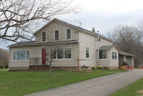 2944 Wiedrick Rd, Walworth, NY 14568-9609