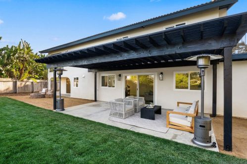 2216 Silver Peak Pl, Encinitas CA  92024-3145 exterior