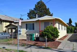 2622 Viola St, Oakland, CA 94619-1060