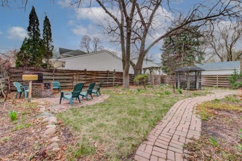 200 6th St, Otisco MN  56093-3320 exterior