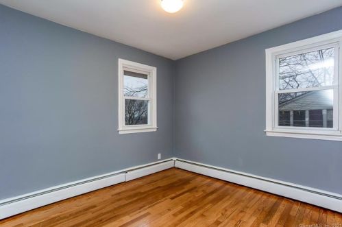 112 Birch St, Waterbury CT  06704-3808 exterior