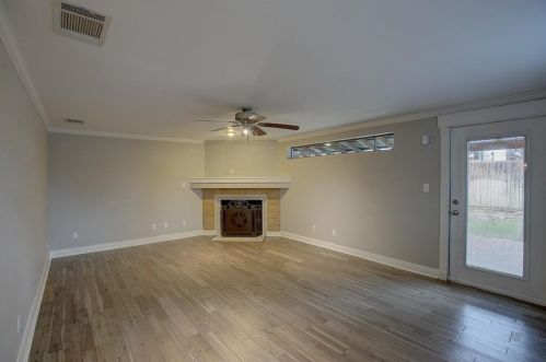 2006 Main St, Georgetown TX 78626-5047 exterior