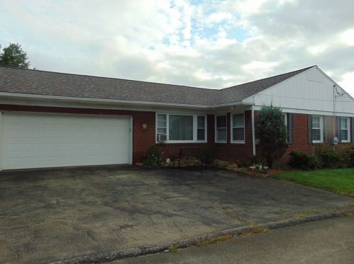 610 Main St, Grays Landing, PA 15461-1762