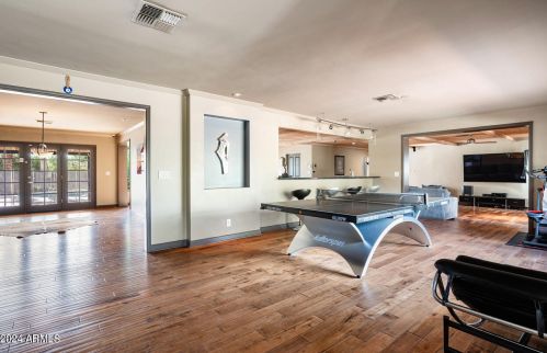 7039 Mcdonald Dr, Scottsdale AZ 85253-5406 exterior