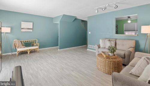 3 Ingrid Ct, Wilmington DE  19808-4062 exterior