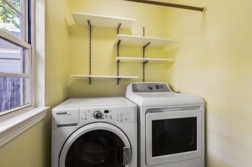 2121 Weatherbee St, Fort Worth TX  76110-1245 exterior