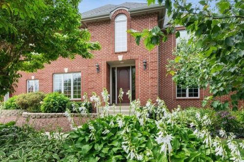 1354 Cypress Creek Ct, Valpo, IN 46385-6138