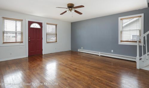 1025 18th Ave, Belmar, NJ 07719-3378