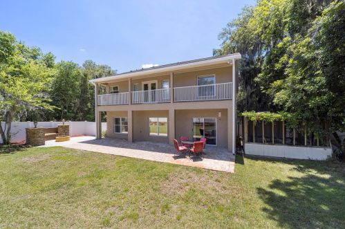 10061 106th St, Belleview, FL 34420-3652
