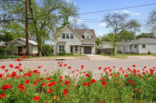 907 Elm St, Georgetown, TX 78626-5935
