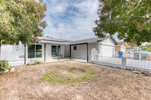 4747 Kaviland Ave, Fresno CA  93725-1716 exterior