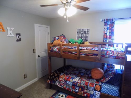 5680 Stevens Dr, Orient OH  43146-9282 exterior