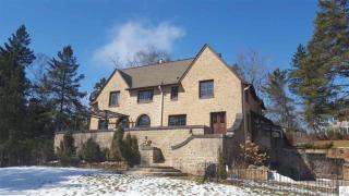 3432 2nd St, Duluth, MN 55804-1807