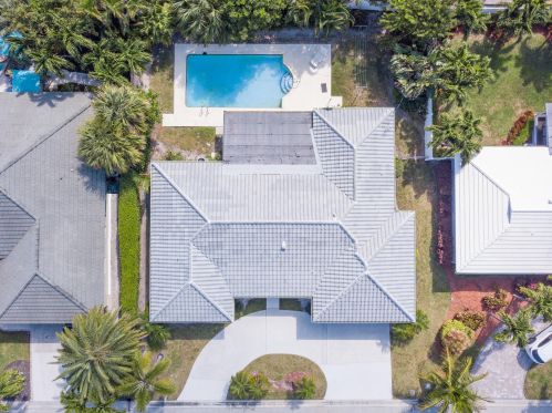 1051 Powell Dr, West Palm Beach, FL 33404-2753