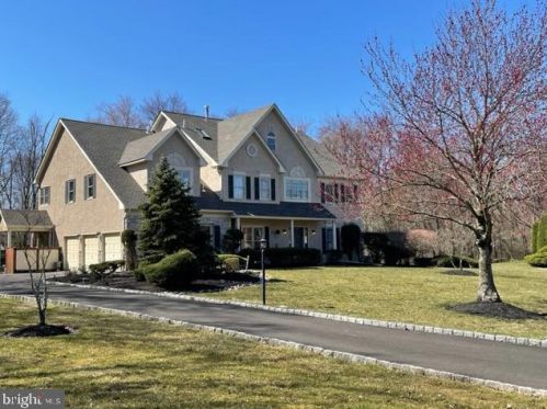 1200 Forten Ct, Prospectville, PA 19002-1334