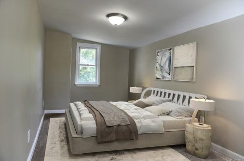 19 Ulster Ave, Walden NY  12586-1413 exterior