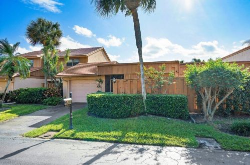5324 Stonybrook Ln, Boynton Beach, FL 33437-1619