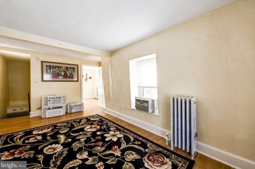 414 Monmouth St, Gloucester NJ  08030-1722 exterior