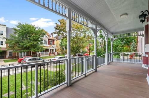 5512 Hays St, Pittsburgh, PA 15206-2007