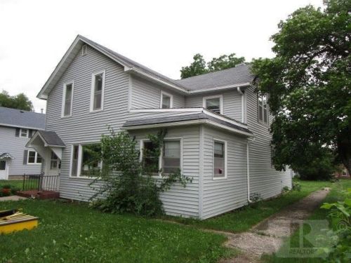 1001 Lake St, Osgood, IA 50536-1546