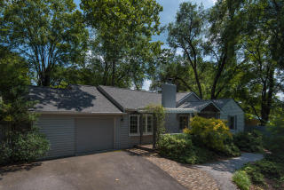 5914 Woodburn Dr, Knoxville, TN 37919-4156