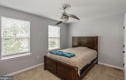 3217 Silbury Hl, Downingtown PA  19335-6003 exterior