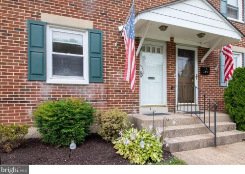 110 Denn Pl, Wilmington, DE 19804-3506