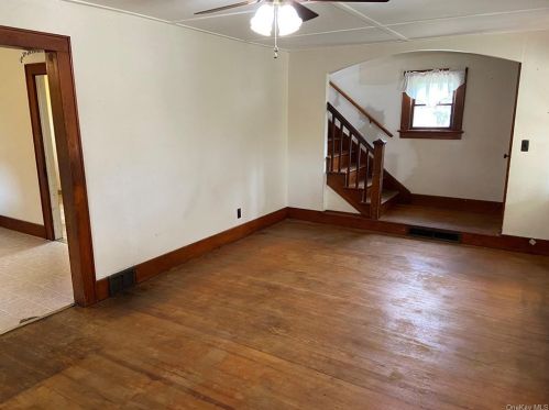 700 Route 211, Middletown NY  10940-7642 exterior